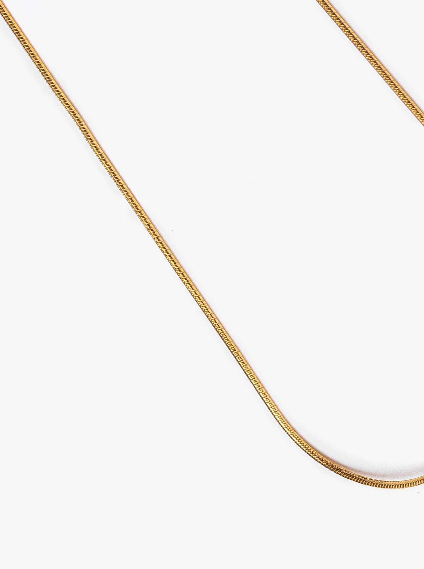 GOLD-PLATED ROME NECKLACE